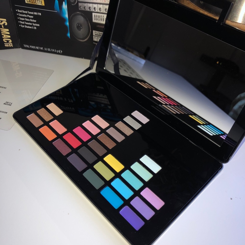 Mac Jeremy Scott 29 x Eyeshadow Palette Limited